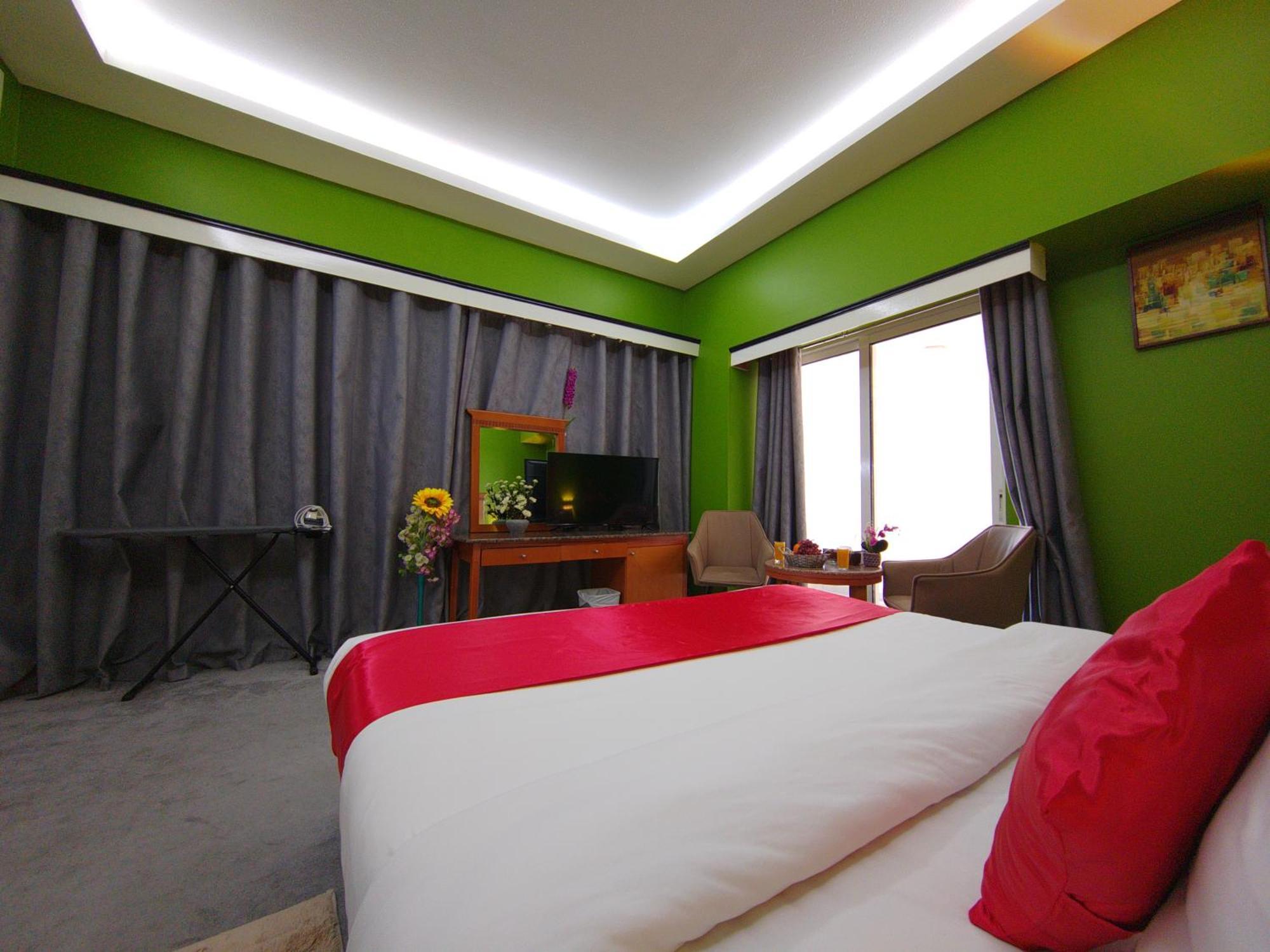 Le Paradise Palace Hotel دبي المظهر الخارجي الصورة