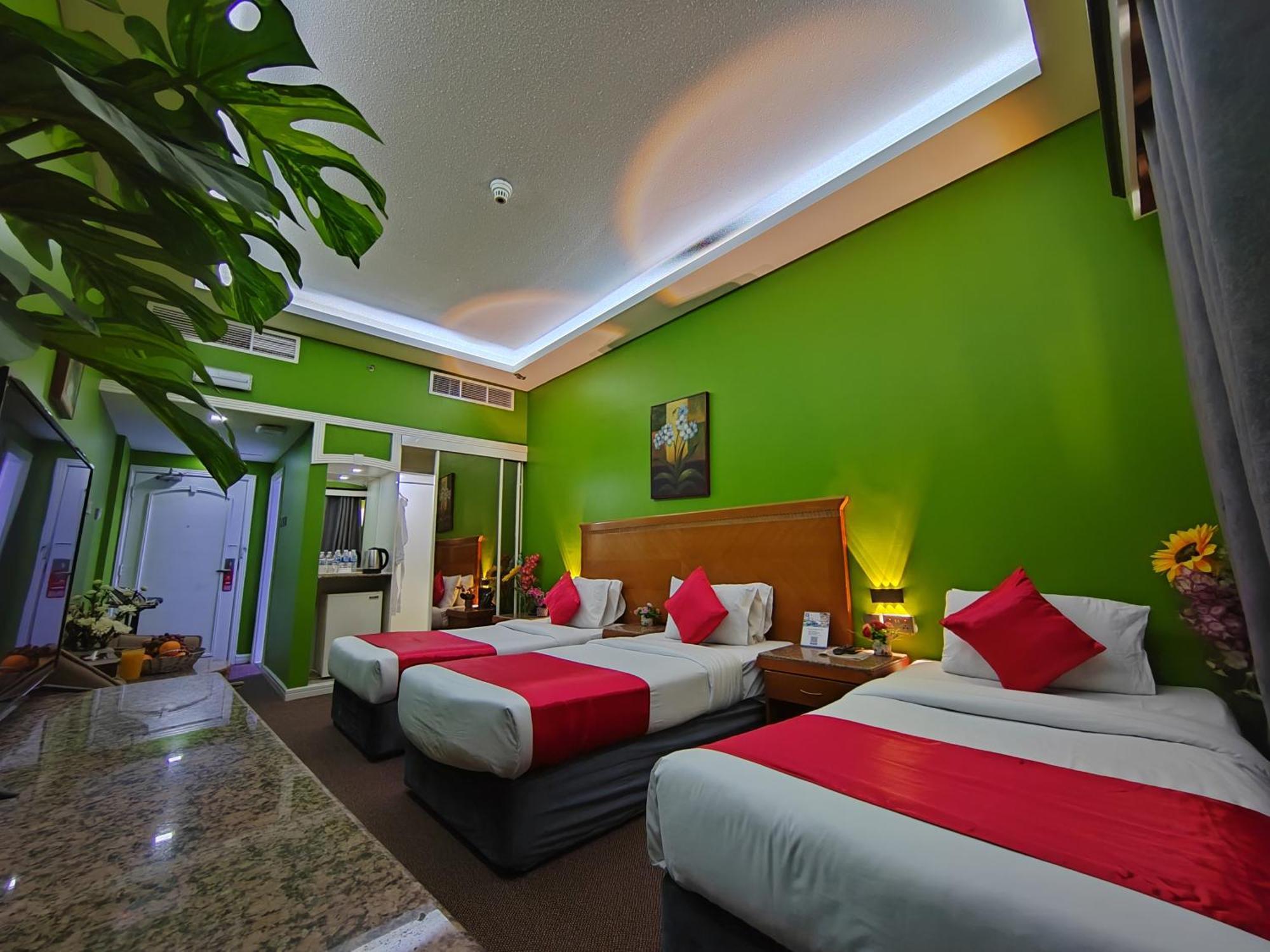 Le Paradise Palace Hotel دبي المظهر الخارجي الصورة