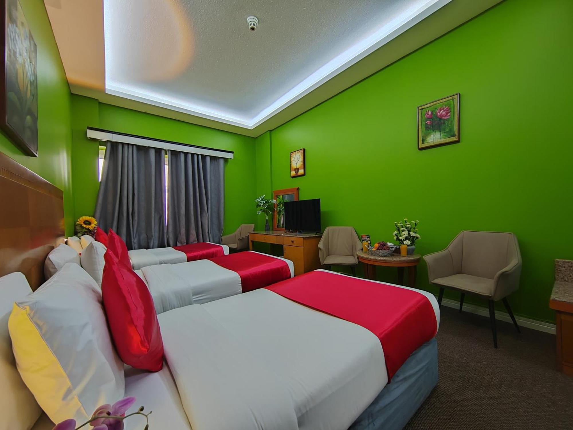 Le Paradise Palace Hotel دبي المظهر الخارجي الصورة