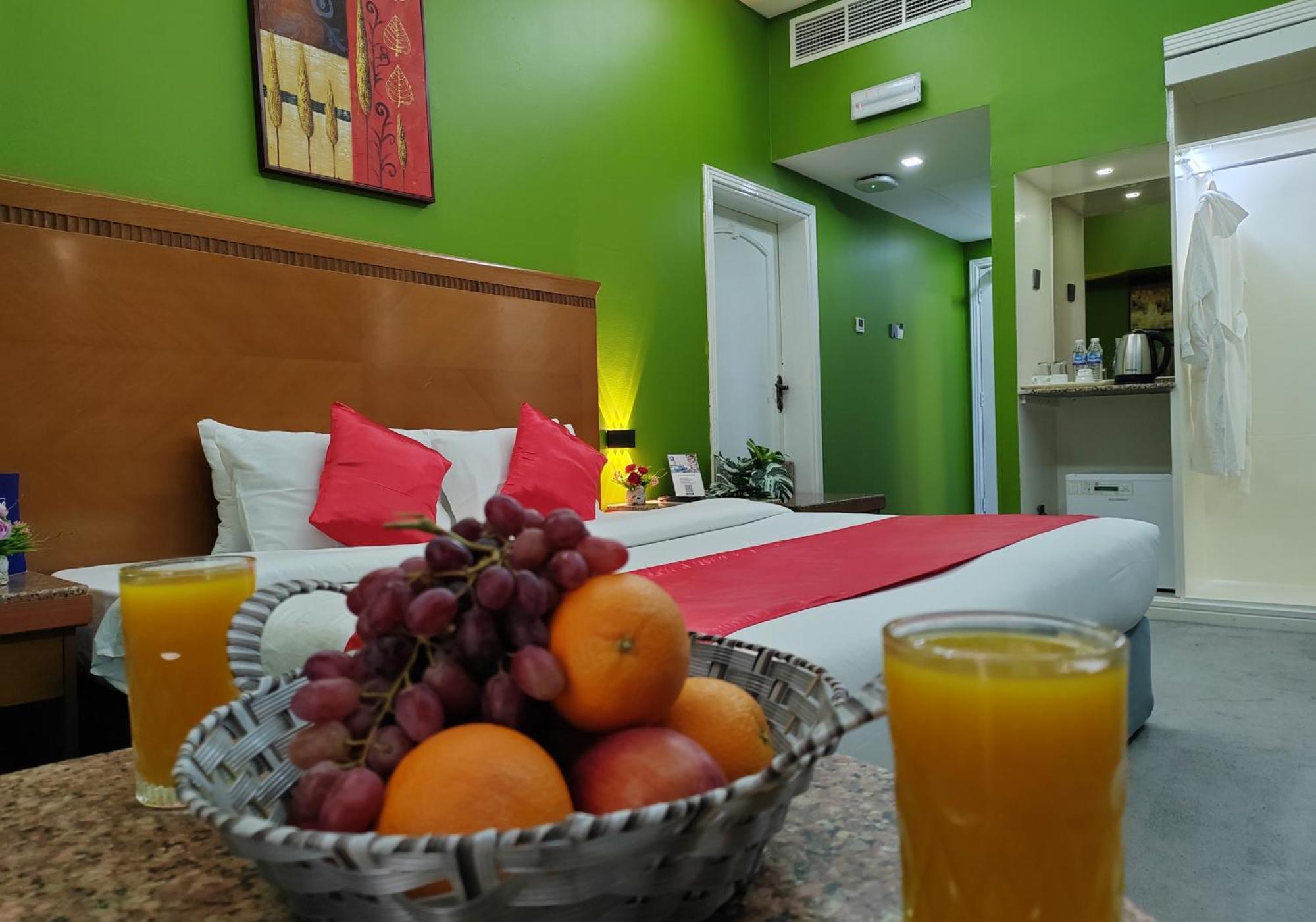 Le Paradise Palace Hotel دبي المظهر الخارجي الصورة