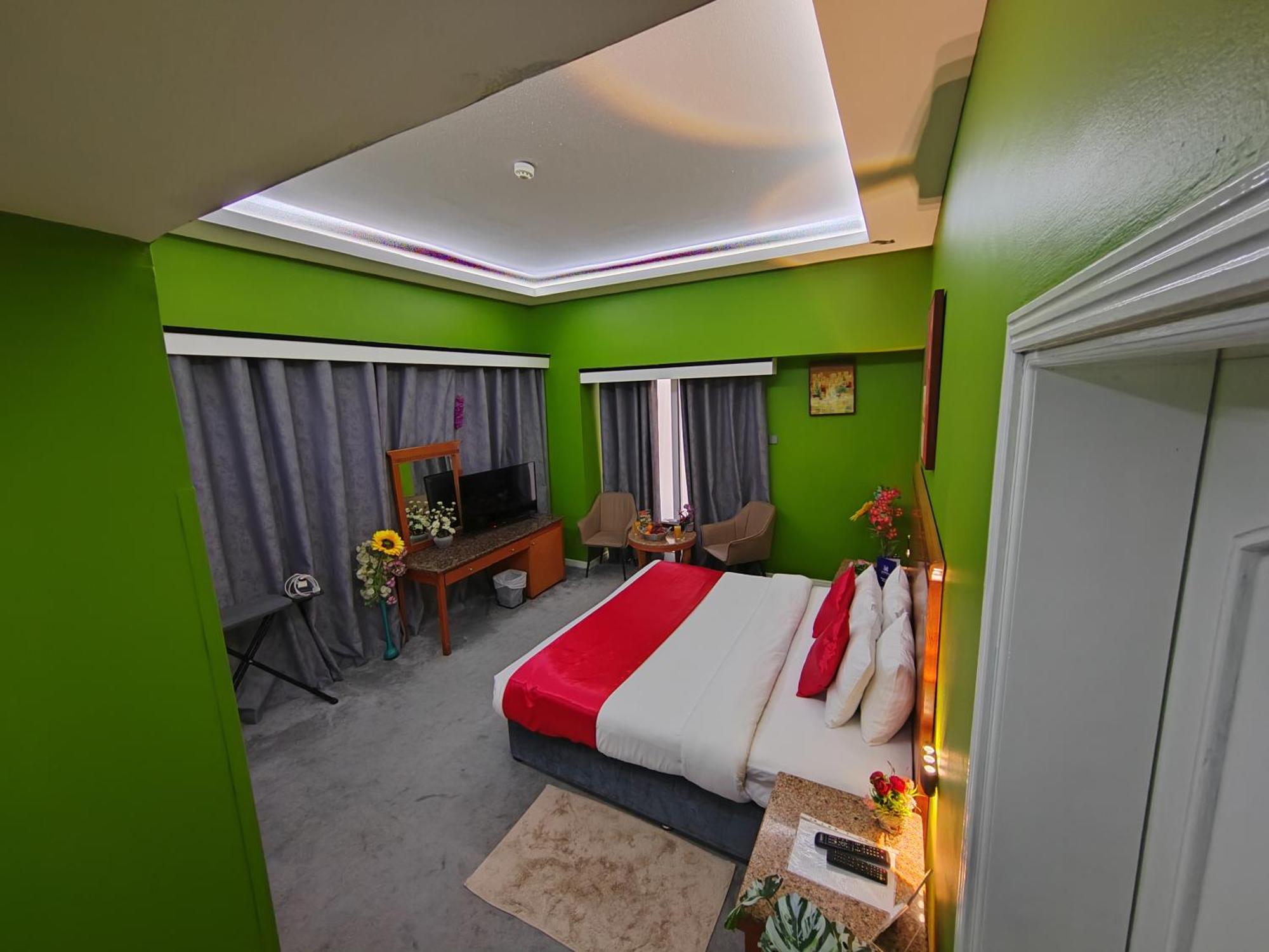 Le Paradise Palace Hotel دبي المظهر الخارجي الصورة