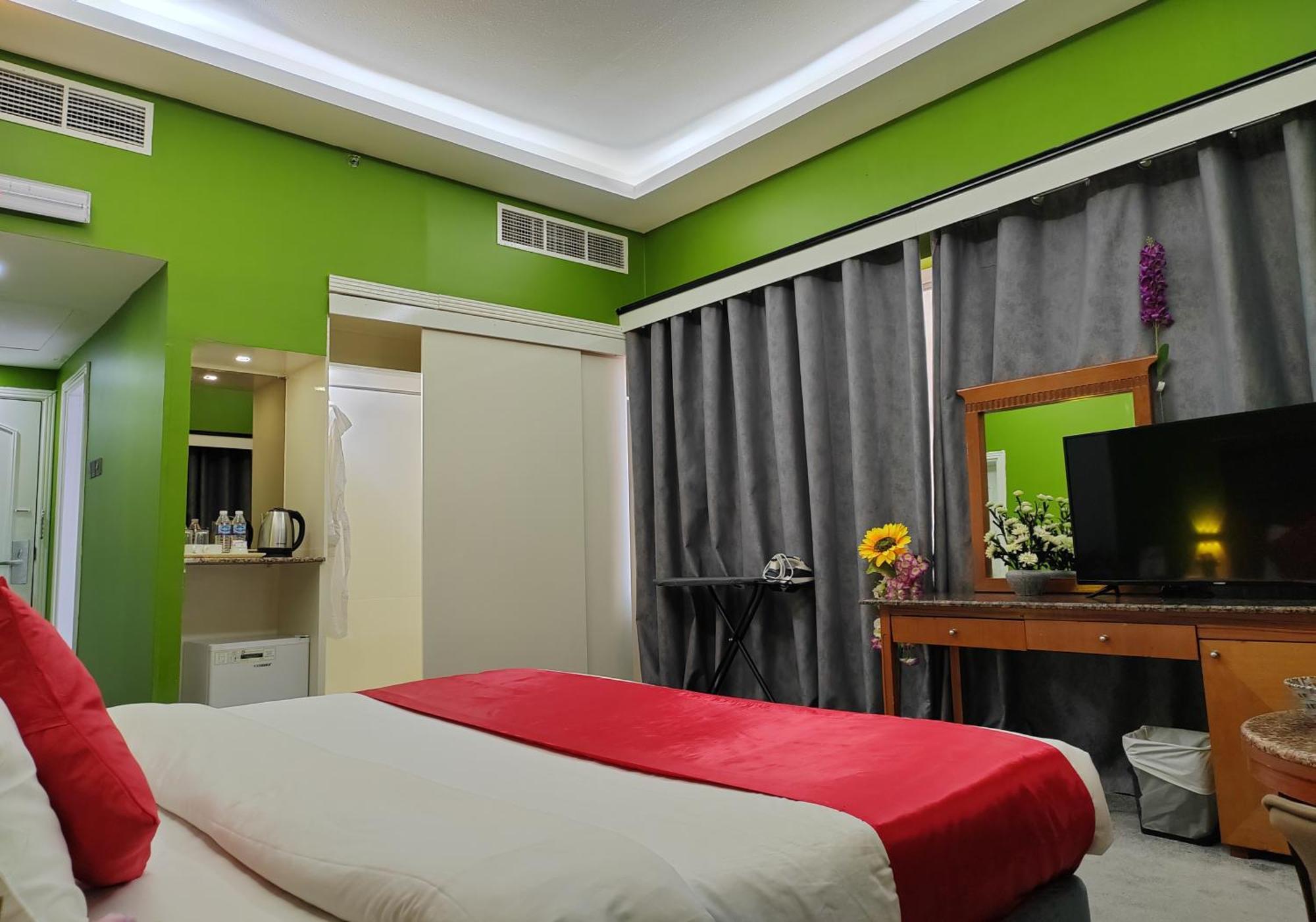 Le Paradise Palace Hotel دبي المظهر الخارجي الصورة