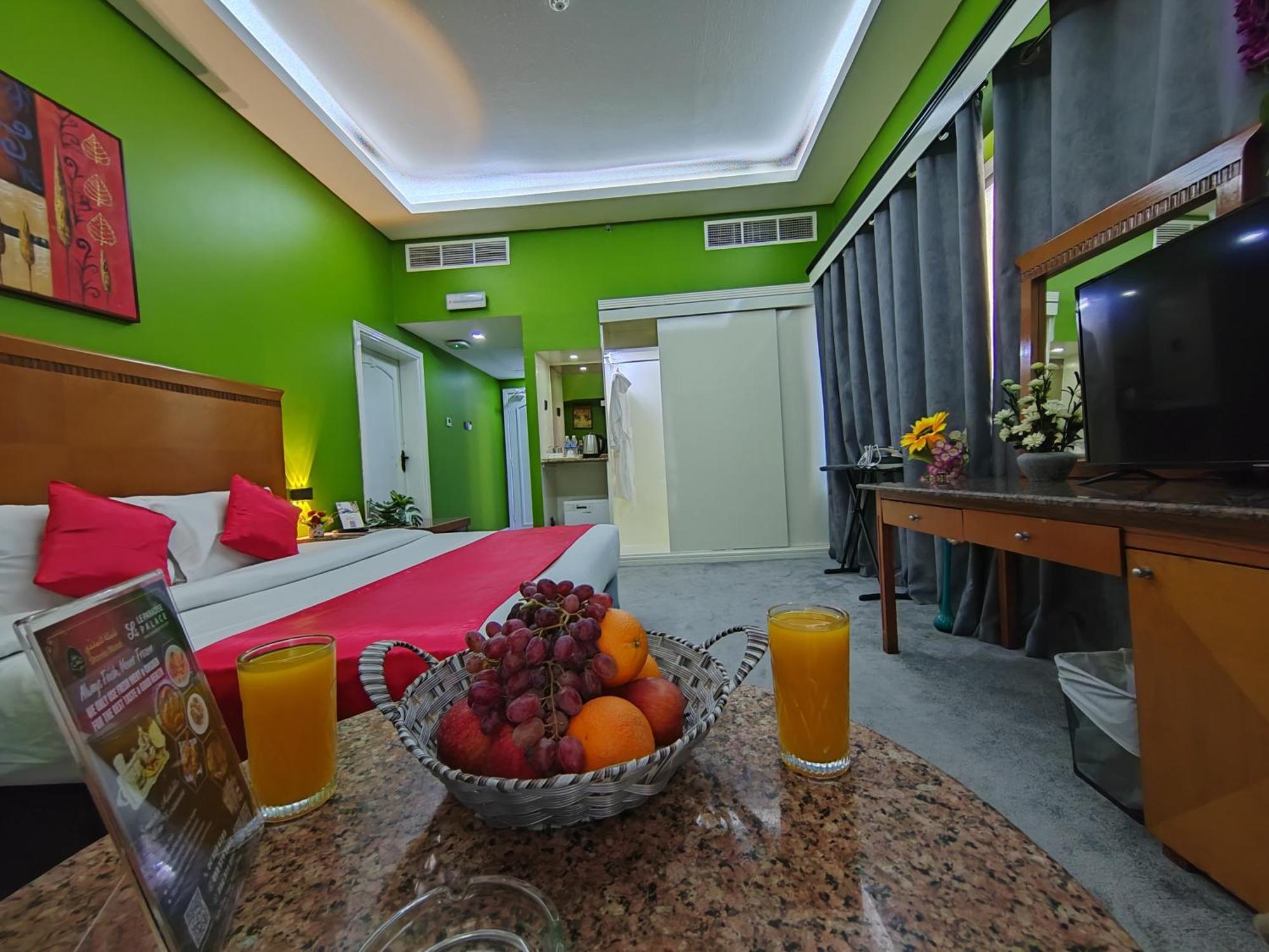 Le Paradise Palace Hotel دبي المظهر الخارجي الصورة