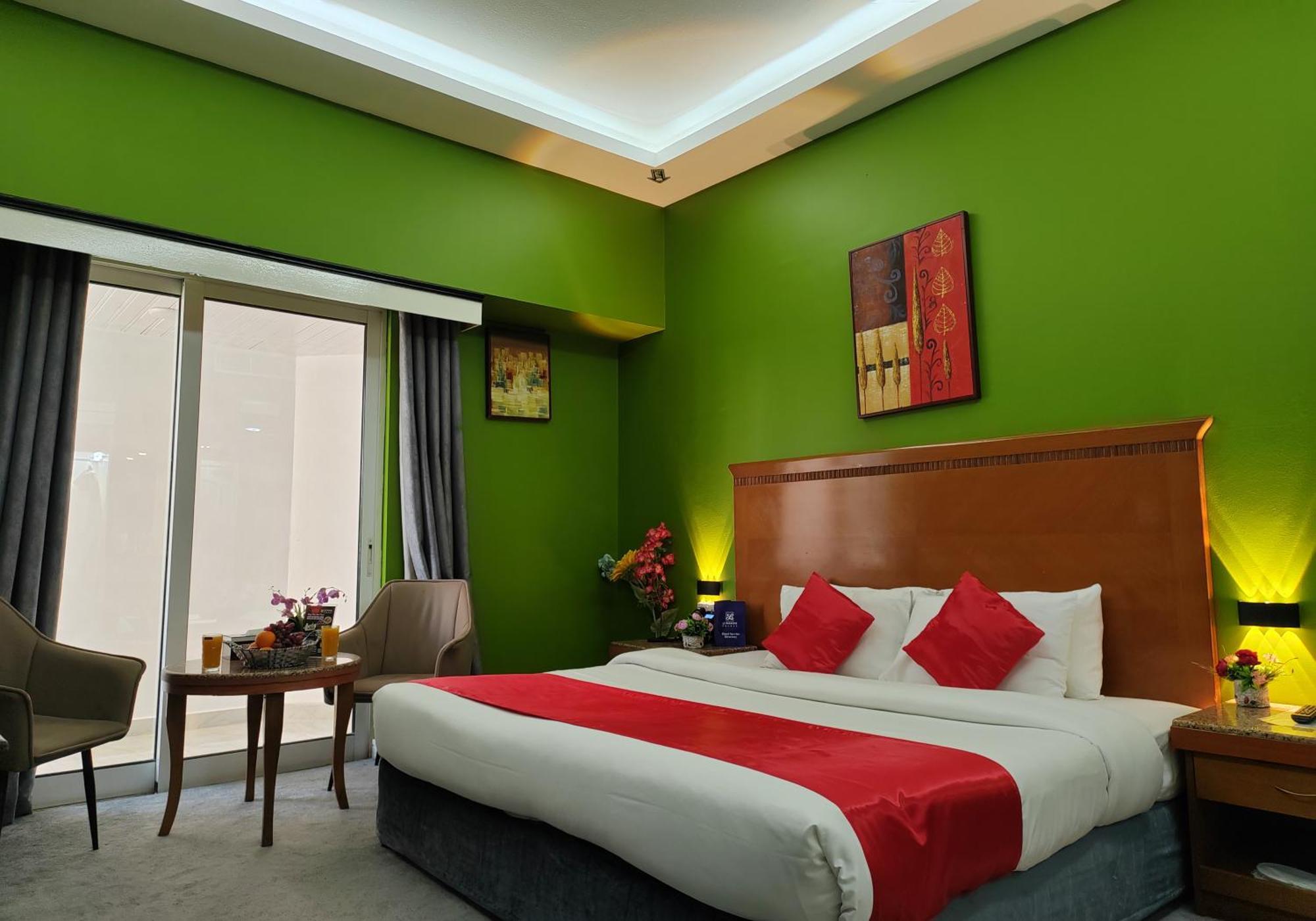 Le Paradise Palace Hotel دبي المظهر الخارجي الصورة